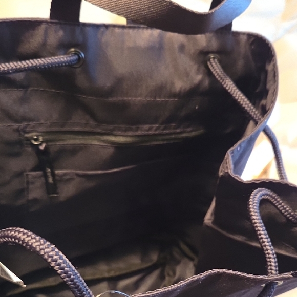 Hurley NWT Black Solana Convertible Backpack - Picture 9 of 9